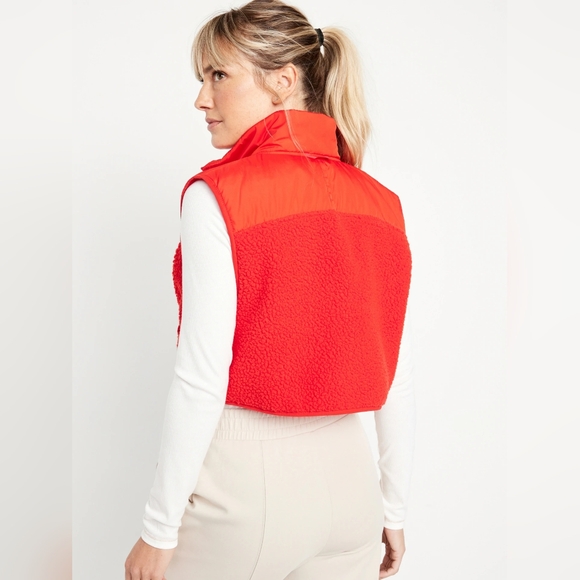 Old Navy - Crop Hybrid Zip Zest - XS - Picture 2 of 9